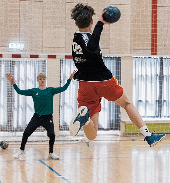 Text-image_haandbold1